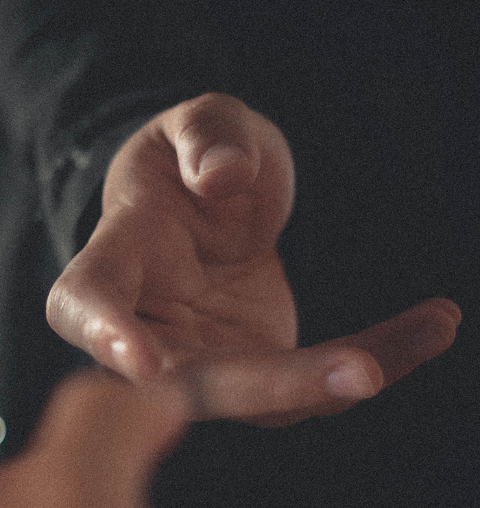 “What Is The Most Surprising Thing You Learned When You Started Living With A Man?”: 30 Women Share What Shocked Them