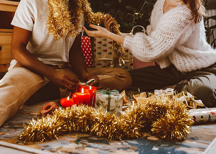 Mom Refuses To Cancel Family Christmas Hike For Son&rsquo;s &ldquo;Out Of Shape&rdquo; Girlfriend