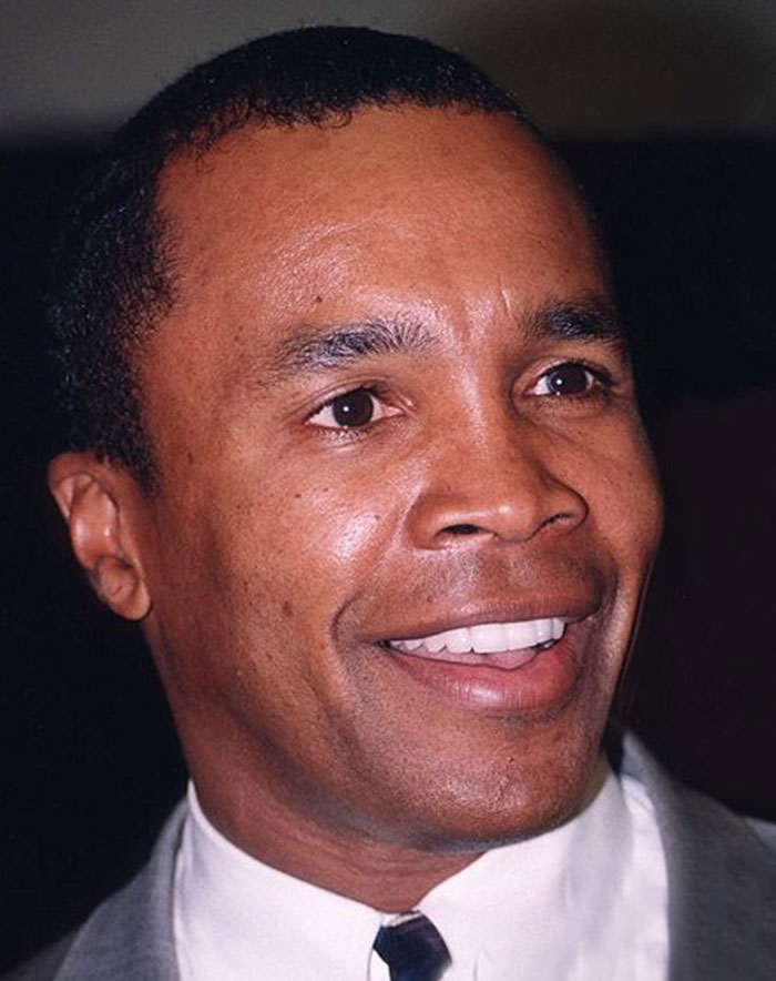 30 Times People Met Someone Famous And Had No Idea Who They Were