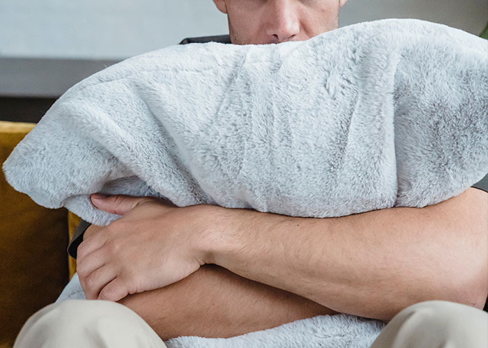 30 People Share Times They Caught Their Partner Cheating And They Gave The Most Ridiculous Excuse