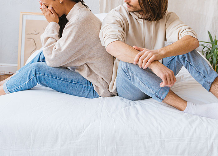 30 People Share Times They Caught Their Partner Cheating And They Gave The Most Ridiculous Excuse