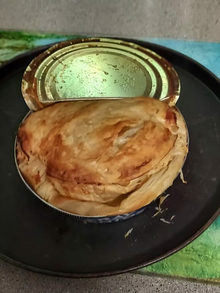 People-Sharing-Dishes-Rate-My-Plate