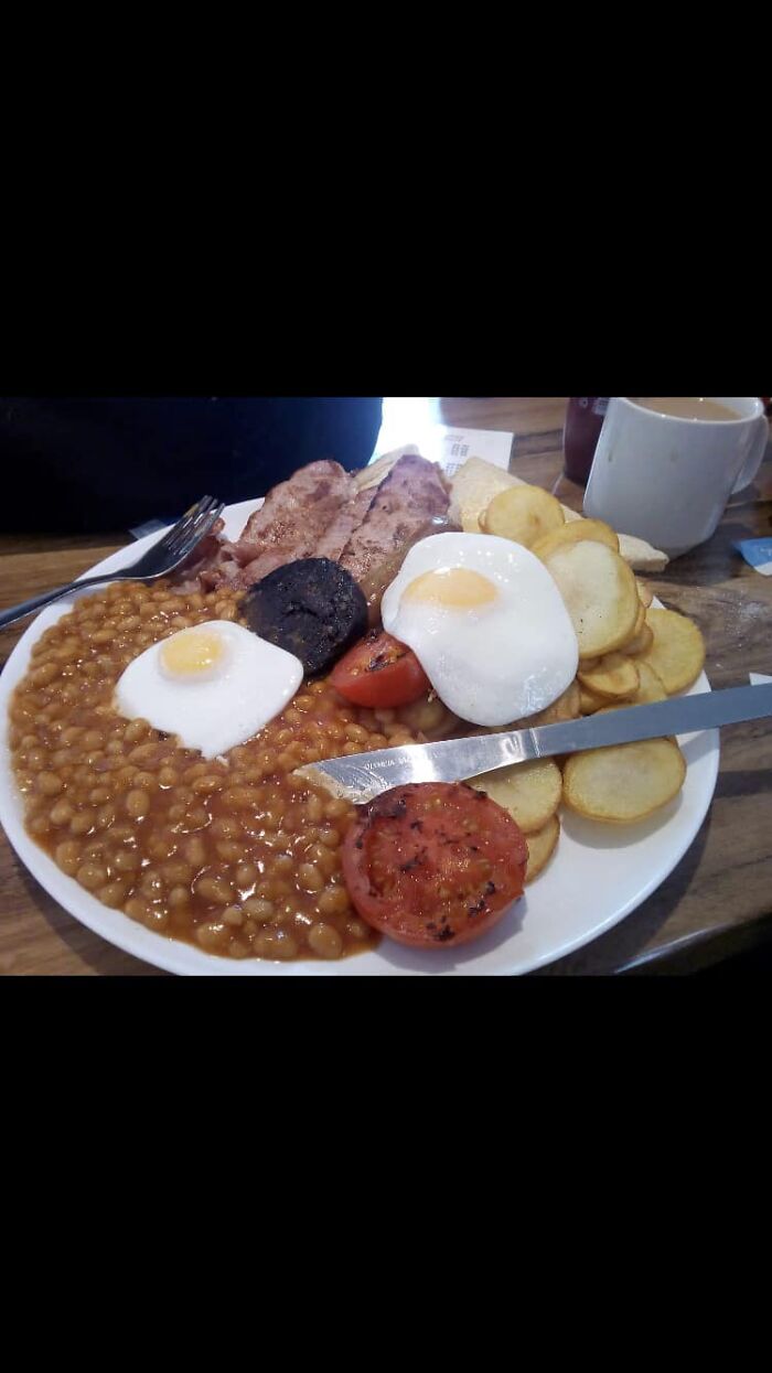 People-Sharing-Dishes-Rate-My-Plate