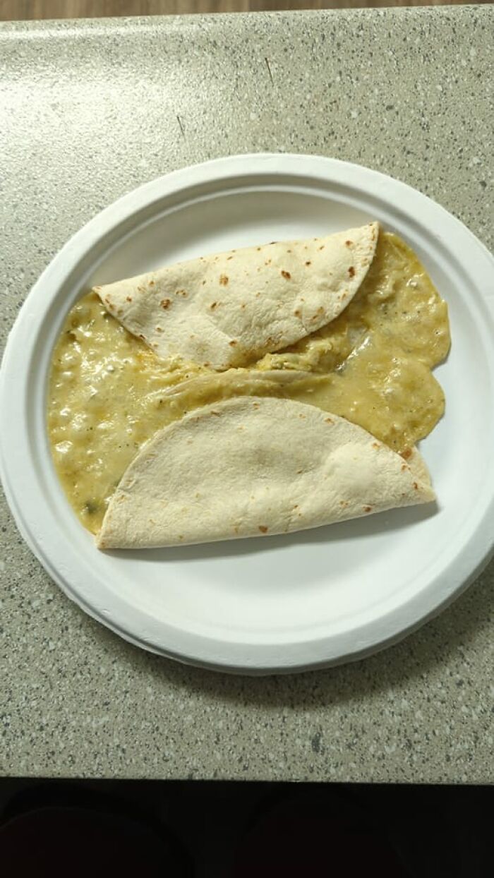 People-Sharing-Dishes-Rate-My-Plate