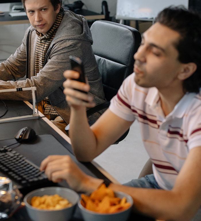 "How Crazy All Their Exes Are": 35 Things People Boast About Without Realizing It's A Major Red Flag About Them