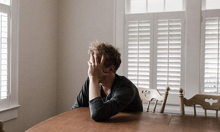 "Grandma Asked If I Was Pregnant": 30 People Open Up About What Ruined Their Christmas