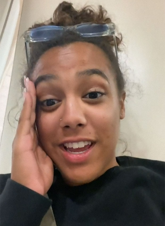 13 Random Strangers Rented A Van Together To Go On A Road Trip After Their Flight Got Canceled And Here's How It Went