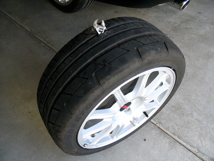 30 People Share Things That Are Not Worth It Or Even Dangerous To Buy Secondhand