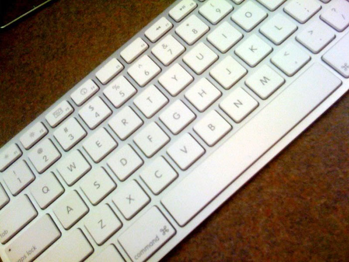 30 People Share Things That Are Not Worth It Or Even Dangerous To Buy Secondhand