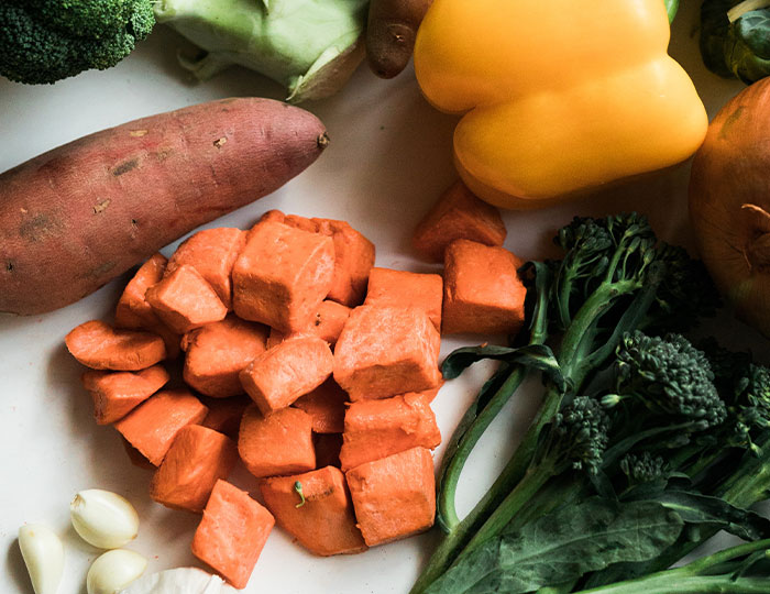 50 Budget Shoppers Share Their Best Tips And Tricks To Save Money On Food