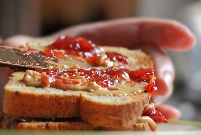 50 Budget Shoppers Share Their Best Tips And Tricks To Save Money On Food