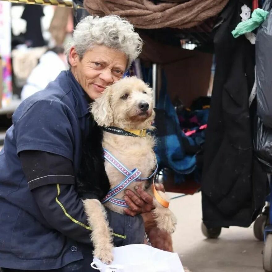 In Brazil, Dogs Make Homeless Children's Lives A Little Less Sad (30 Pics)