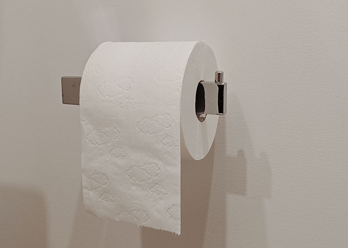 30 Weird And Disturbing Rules Parents Had Their Children Follow