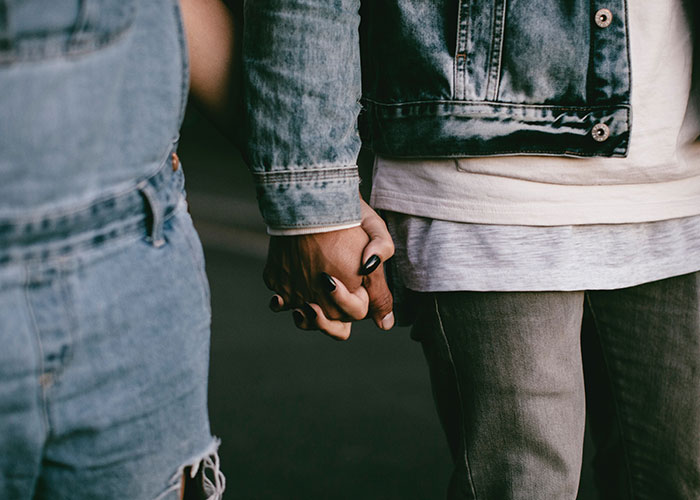 30 Weird And Disturbing Rules Parents Had Their Children Follow