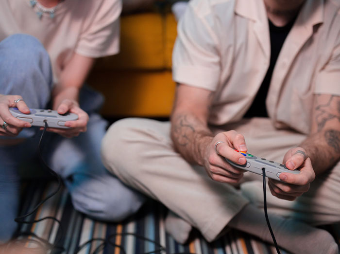 40 Wholesome "Green Flags" That People Noticed In Their Dates That Made Them Want To Go On Another Date