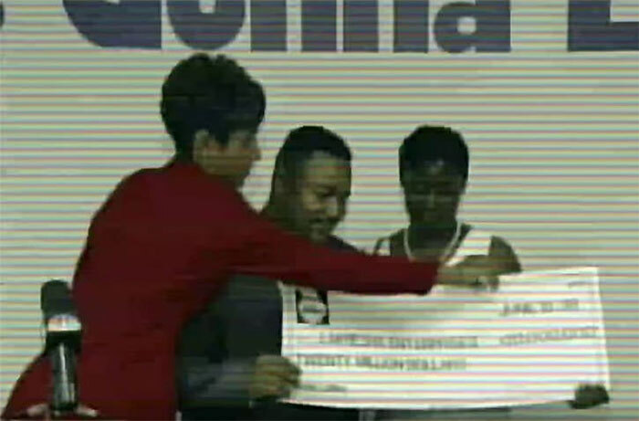 The Dark Side Of Winning The Lottery: Person Shares Examples Of How Winning Big Can Ruin Your Life