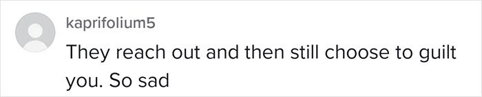 Parents Send A Christmas Card To Their Daughter After A Year Of Not Talking And Decide To Include A Hurtful Message Which Goes Viral With 2.6M Views