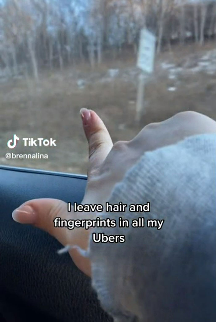 Women Are Sharing How They Intentionally Leave Hair And Fingerprints In Taxis As Evidence, And It's An Eye-Opening Reality Check