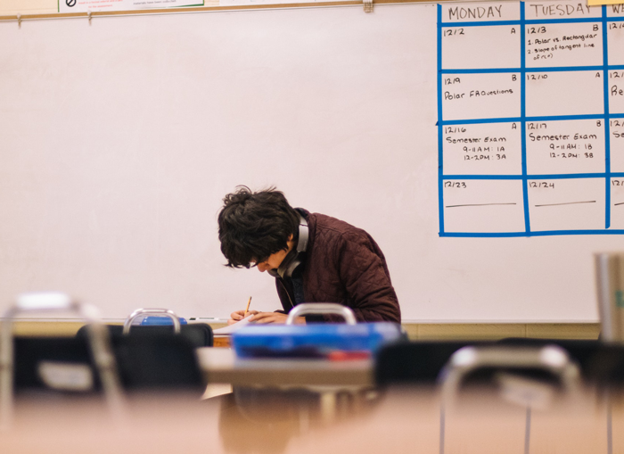 Teacher Leaves Exam Early, Forcing The School Principal To Monitor The Students Herself After Mass Malicious Compliance Ensues Teacher Leaves Exam Early, Forcing The School Principal To Monitor The Students Herself After Mass Malicious Compliance Ensues