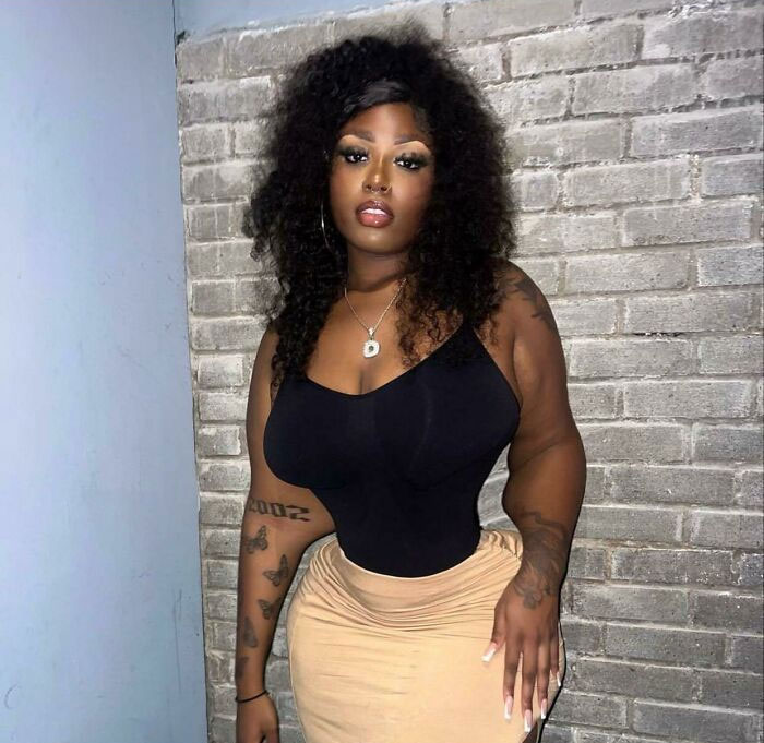 Me pregunto qué pensó para llegar al punto de subir esta foto