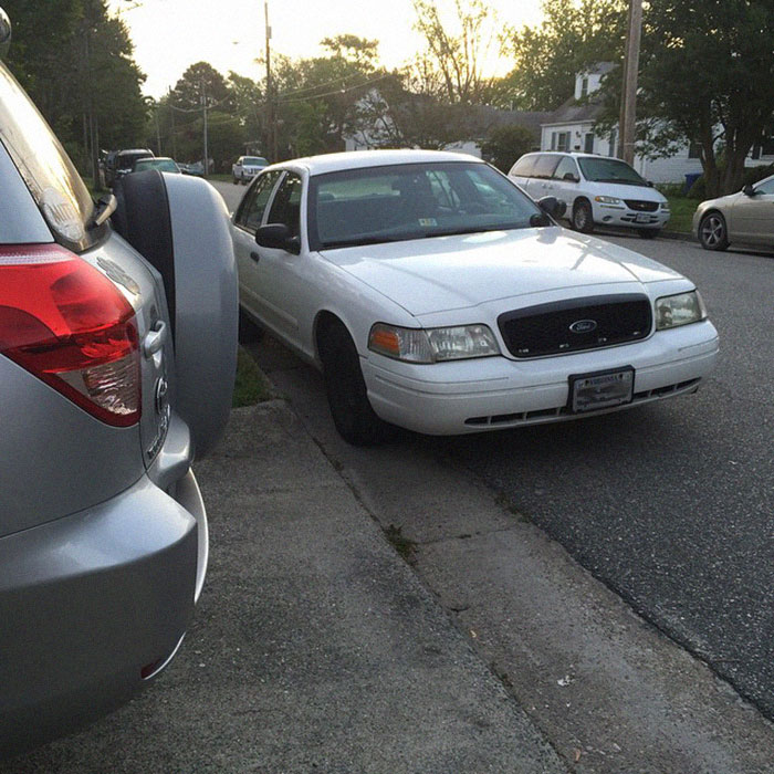 Guy Serves Refreshing Revenge After Someone Parks In His Driveway, Blocks Them In And Then Opens Up A Beer
