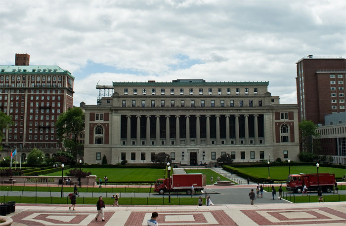 &ldquo;[Am I The Jerk] For Snitching And Causing My Friend To Lose Her Scholarship/Dream College Acceptance?&rdquo;