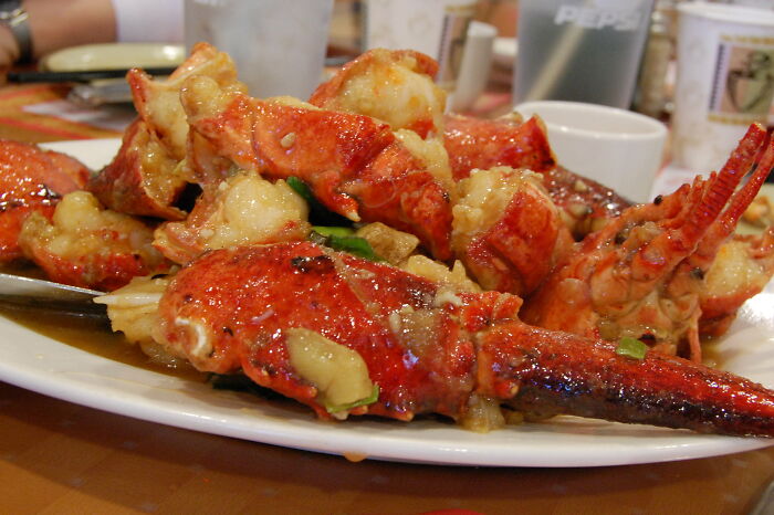 Person Wanted To Know What Are The Menu Items Chefs Hate Making And Got These 30 Answers