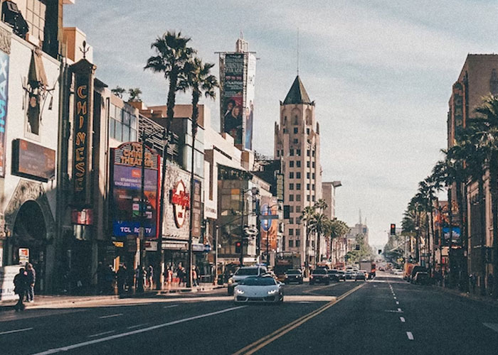 'Raised Right': People List 50 Characteristics That Indicate Someone Has Good Morals