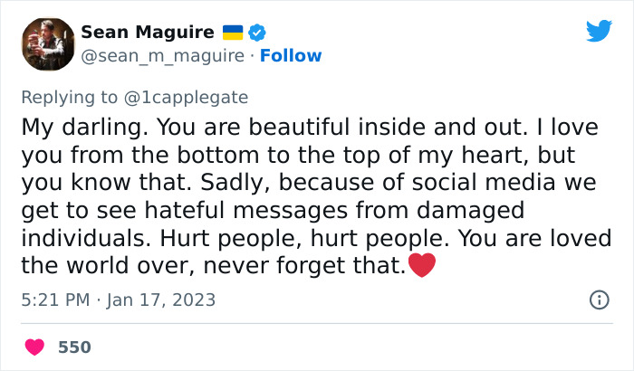 Christina Applegate Shares Upsetting DMs She Got About Her Appearance At The Critics Choice Awards Christina Applegate Shares Upsetting DMs She Got About Her Appearance At The Critics Choice Awards