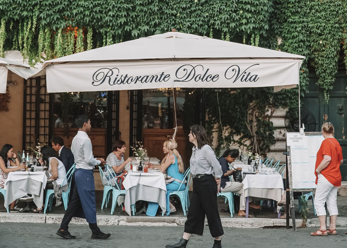 People Are Sharing 30 Little-Known Yet Genuinely Useful Travel Tips