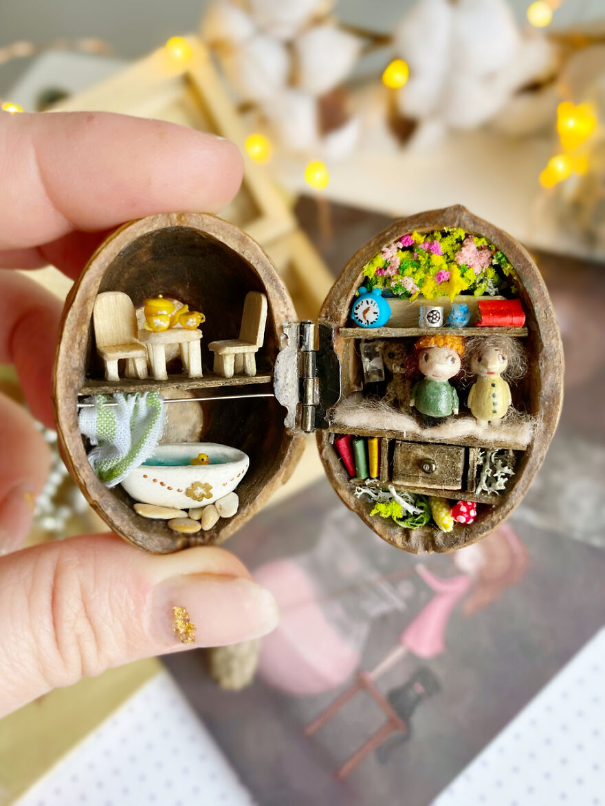 I Create Tiny Worlds Inside Walnut Shells (21 Pics)