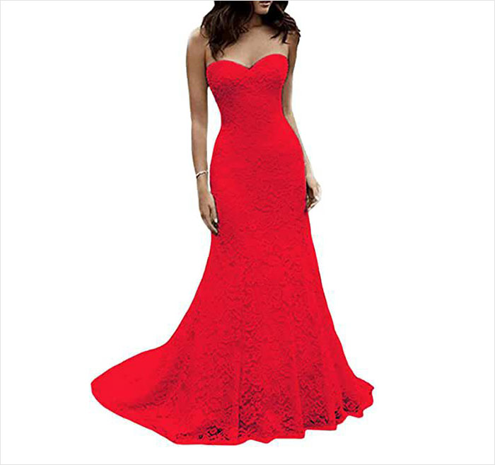 Woman Gets Called Out For Attempting To Outshine The Bride At Her Ex&rsquo;s Wedding, Takes It Online To Complain But Finds No Support