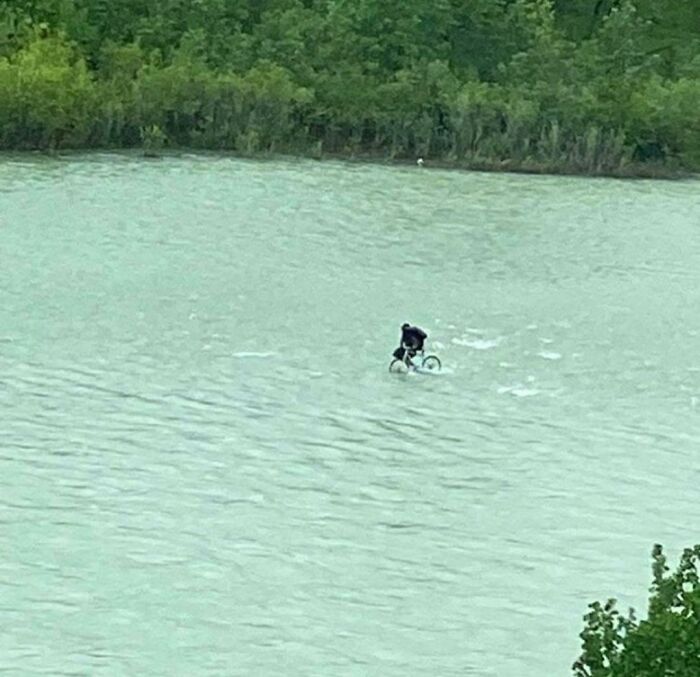 Funny-Weird-No-Context-Pics