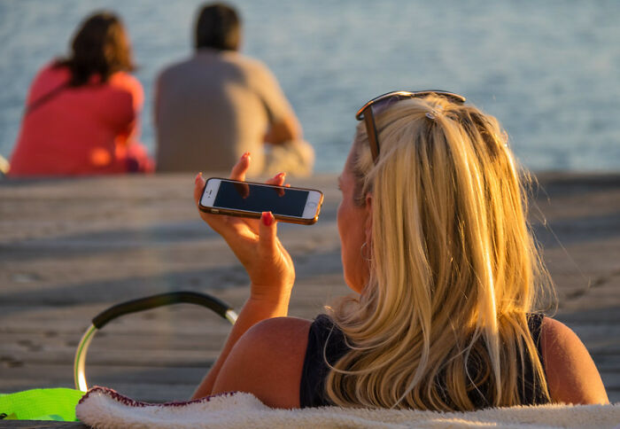 35 Lessons People Admit They Learned Embarrassingly Late In Life, As Shared In This Online Group