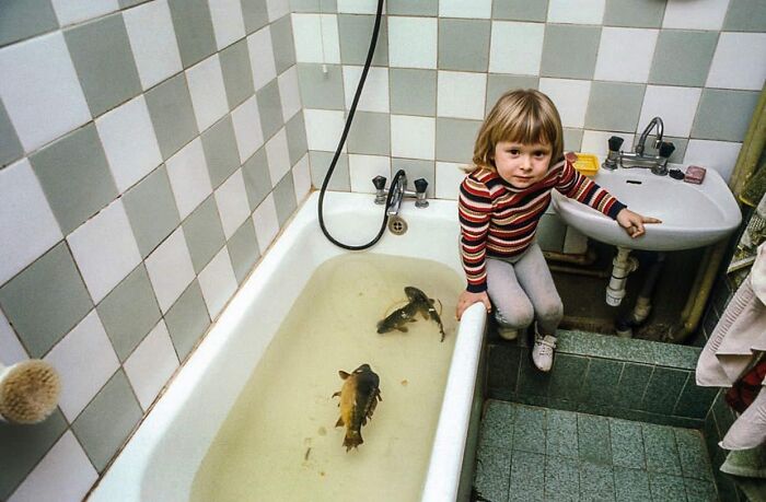 56 New Photos Of Fascinating Moments From The Streets Shared By This Instagram Account