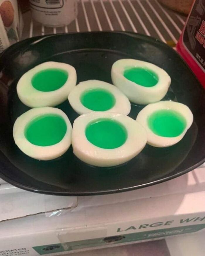 Disgusting-Food-Pics-Why-Dont-Do-Potlucks