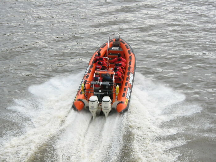 30 Of The Most Unusual, Most Mysterious, Or Just Weird Things Seafarers Ever Experienced During Their Journeys