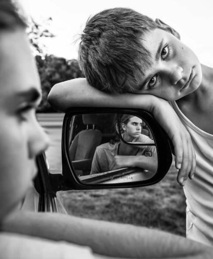 Instagram Account Shares Beautiful Photos Taken On The Street Or In Public Places (30 New Pics)