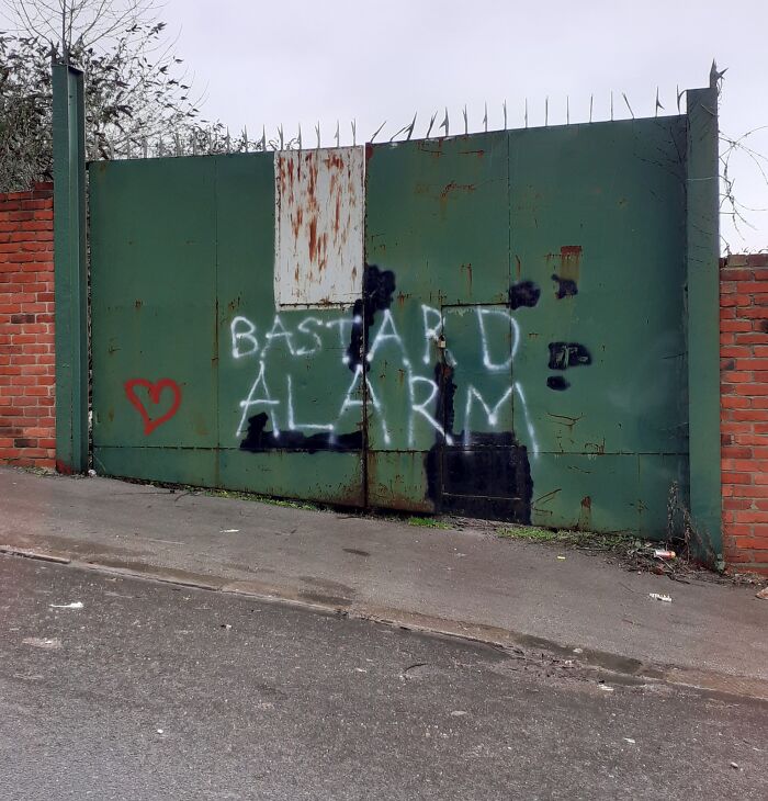 Funny-Questionable-Graffiti