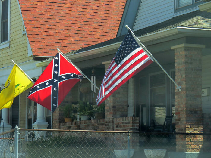 “Chicas, ¿qué cosas del apartamento de un chico son señales de alarma?”: 25 mujeres hablan