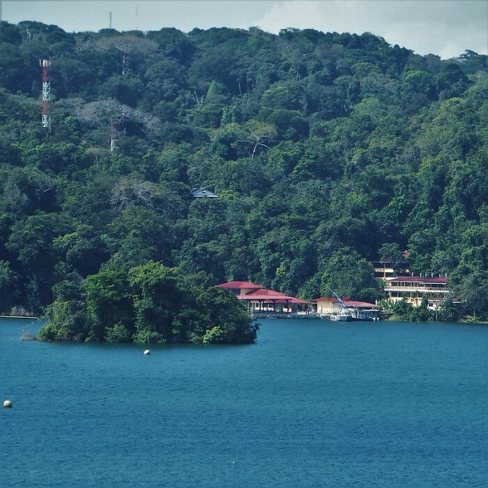 30 Of The Most Unusual, Most Mysterious, Or Just Weird Things Seafarers Ever Experienced During Their Journeys