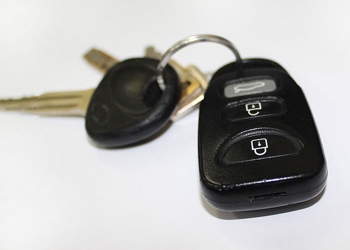 Airbnb Host Ruins Woman's Vacation So She Ruins His Illegal Business