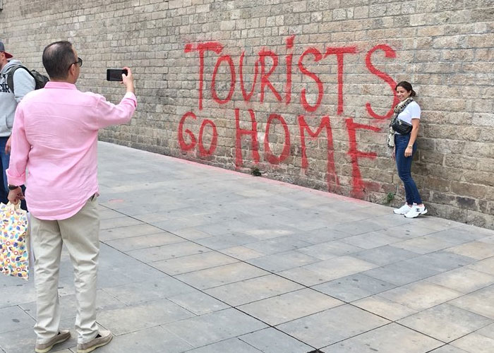 People Are Sharing 30 Little-Known Yet Genuinely Useful Travel Tips