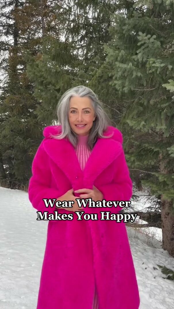 "I Am Determined To Age Like This": People Online Are Applauding This Woman For Going Against The Current And Redefining How Women In Their 50s Should Look