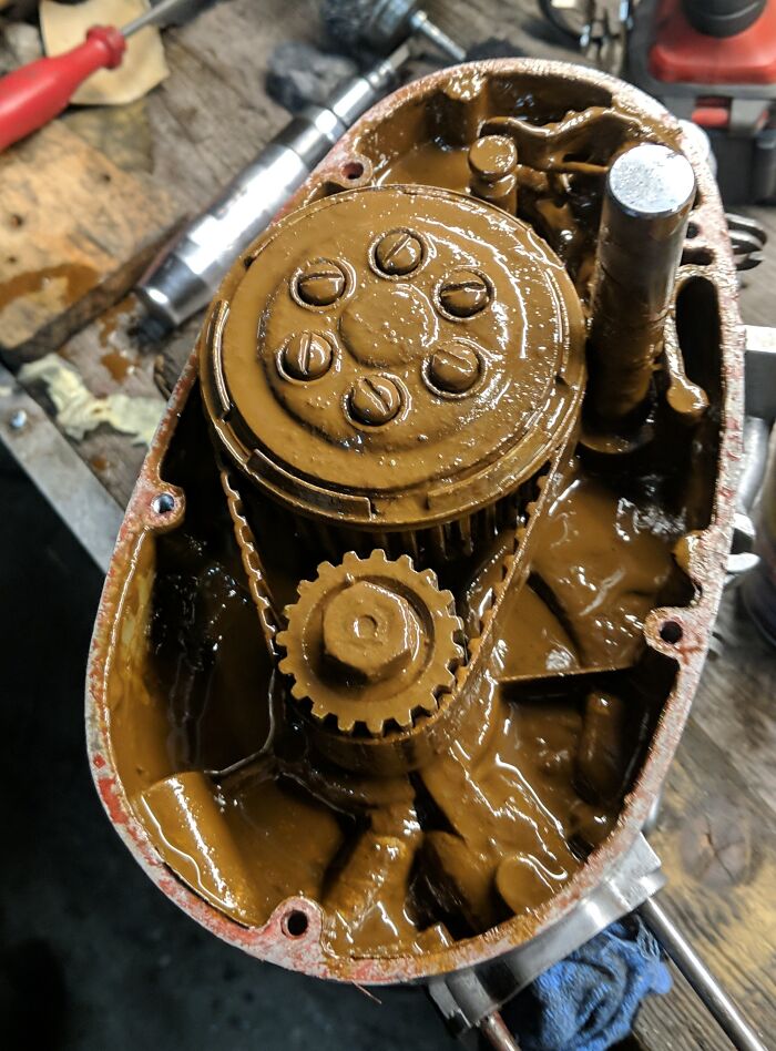 Using Water Instead Of Oil In Your Engine