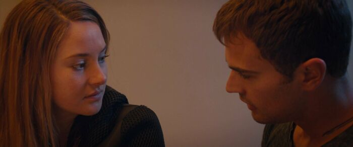 Tris And Four (Divergent)