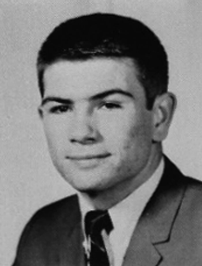 Picture of Tommy Lee Jones in yearbook