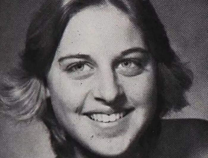 Picture of Ellen Degeneres in yearbook