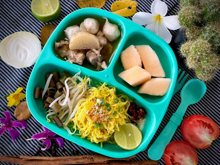 Plate with vegetables and fruits