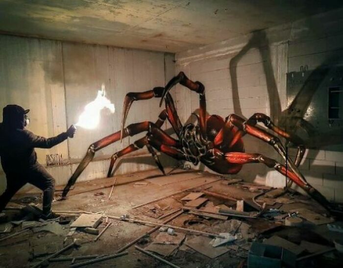Awesome 3D Grafitti Even If Slightly Scary